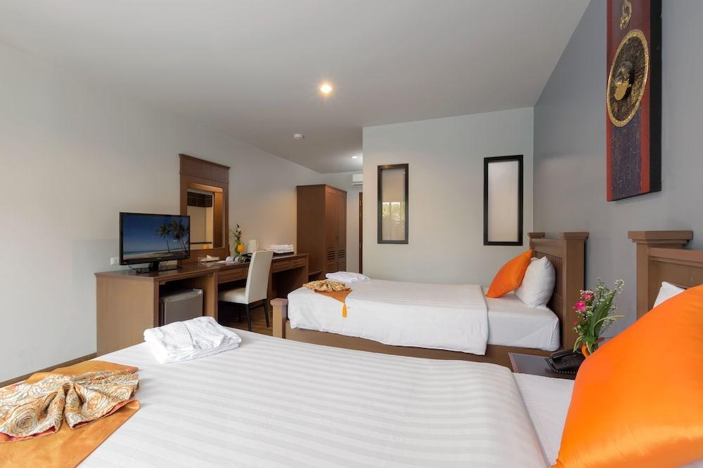 Bhukitta Boutique Hotel Phuket Town Ngoại thất bức ảnh